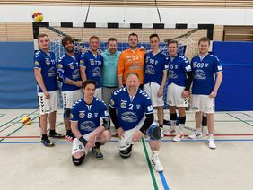 Herren Handball-Manschschaft des WTB mit SUP Island Sponsoring