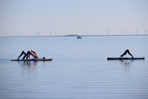 SUP Yoga an der frischen Nordseeluft in Wyk auf Föhr
