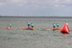 Rennen der Jugendlichen beim Amateur SUP CUP an der Nordsee in Wyk auf Föhr